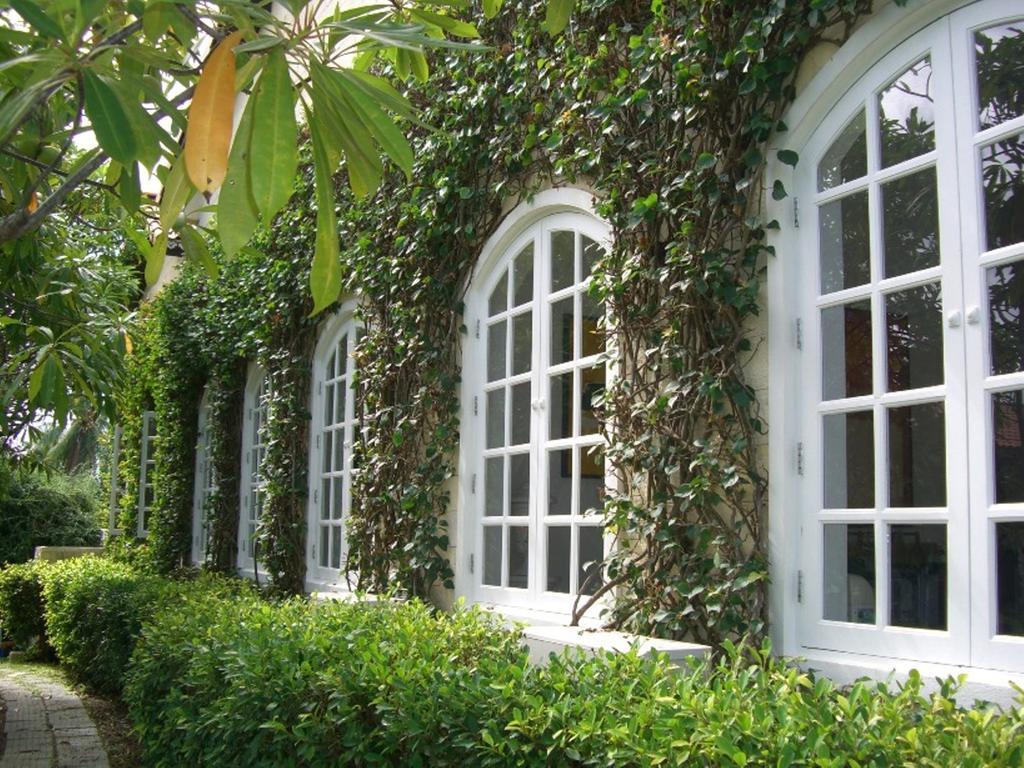 Pictory Garden Resort Sattahip Exterior photo