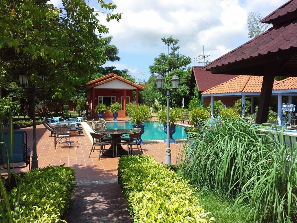 Pictory Garden Resort Sattahip Exterior photo