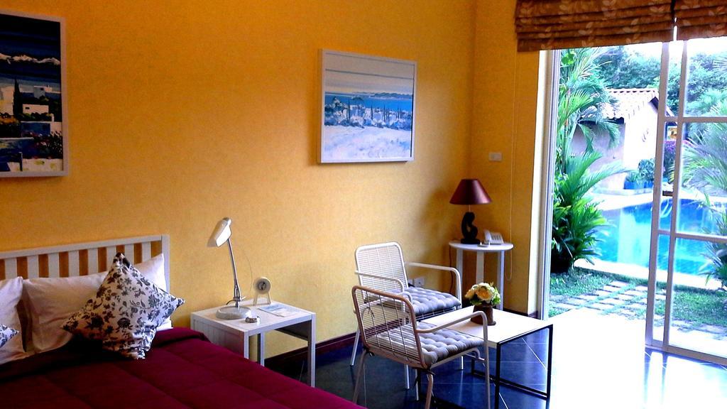 Pictory Garden Resort Sattahip Exterior photo