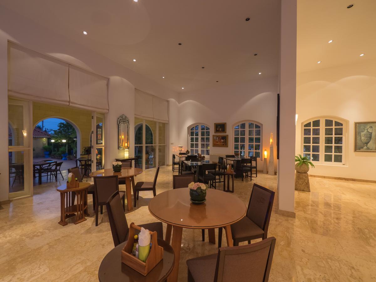 Pictory Garden Resort Sattahip Exterior photo