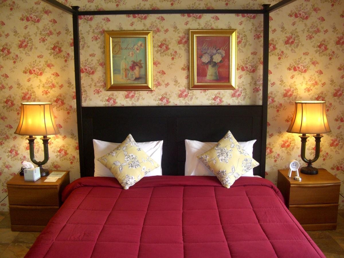 Pictory Garden Resort Sattahip Exterior photo